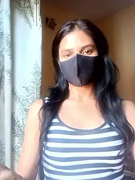 Snapshot of Mahira-- chatting on 26, 4, 2026 Mahira-- online show from 26, 4, 2026