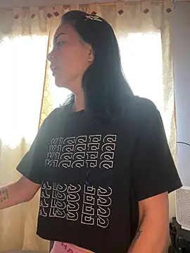 bliinkii and luka  online show from 30, 3, 2026