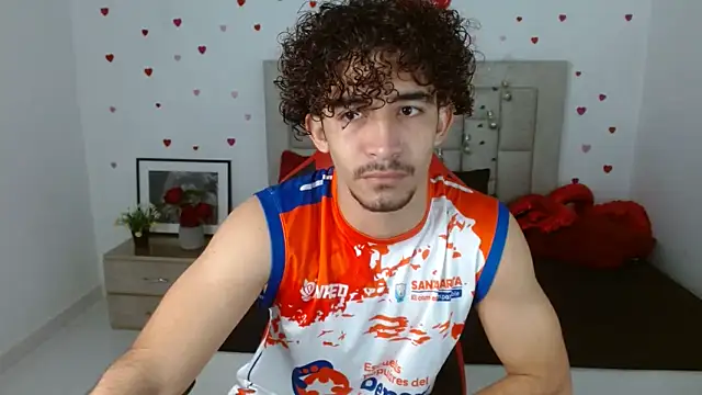 Snapshot of Caius_fox chatting on 15, 3, 2026 Caius fox online show from 15, 3, 2026