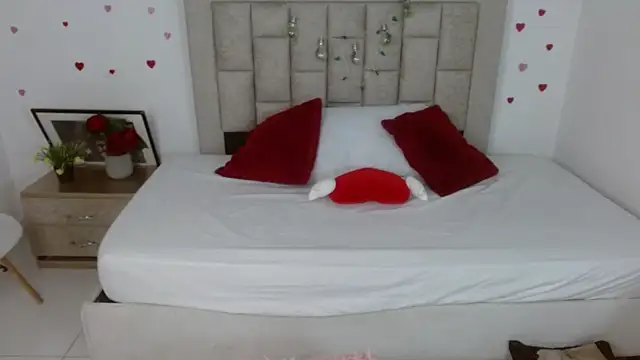 Snapshot of Caius_fox chatting on 23, 3, 2026 Caius fox online show from 23, 3, 2026