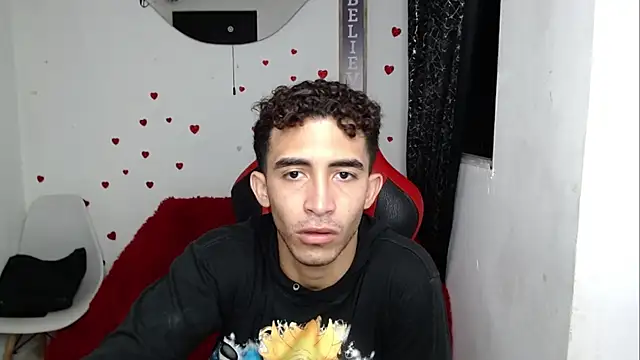 Snapshot of Caius_fox chatting on 30, 3, 2026 Caius fox online show from 30, 3, 2026