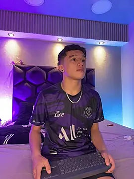 Dominik Souza online show from 18, 4, 2026