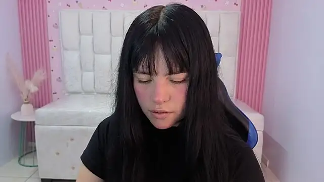 Snapshot of sarita_09_s chatting on 2, 6, 2026 sarita 09 s online show from 2, 6, 2026