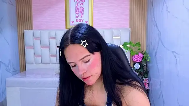 Snapshot of sarita_09_s chatting on 28, 6, 2026 sarita 09 s online show from 28, 6, 2026