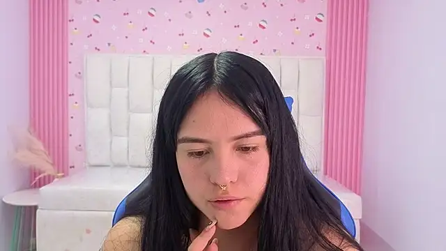 Snapshot of sarita_09_s chatting on 6, 7, 2026 sarita 09 s online show from 6, 7, 2026