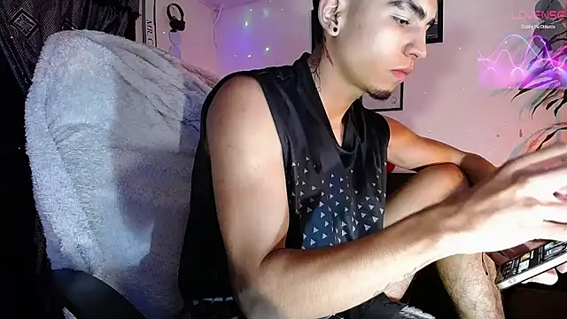 tiancam online show from 18, 4, 2026