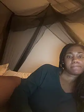 Snapshot of Ebonythroat777 chatting on 18, 3, 2026 Ebonythroat777 online show from 18, 3, 2026