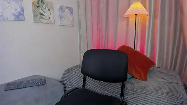 Snapshot of iam_logan chatting on 19, 2, 2026 iam logan online show from 19, 2, 2026