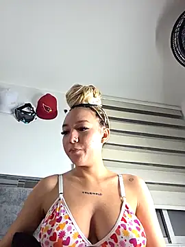 alaia princess online show from 17, 4, 2026