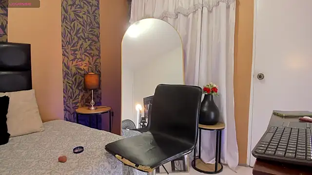 Snapshot of megara_hott chatting on 16, 2, 2026 megara hott online show from 16, 2, 2026