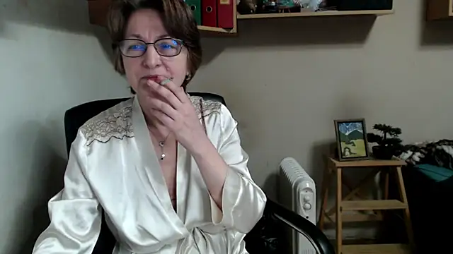 katemodel online show from 27, 2, 2026