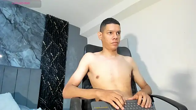 milo cruz  online show from 14, 2, 2026