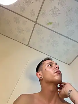 Snapshot of AxelMuller chatting on 3, 2, 2026 AxelMuller online show from 3, 2, 2026