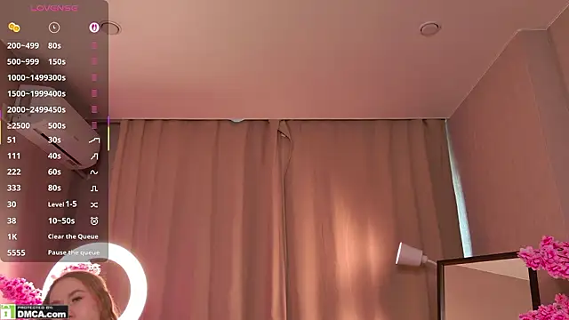 Snapshot of lil_monikaa chatting on 7, 3, 2026 lil monikaa online show from 7, 3, 2026