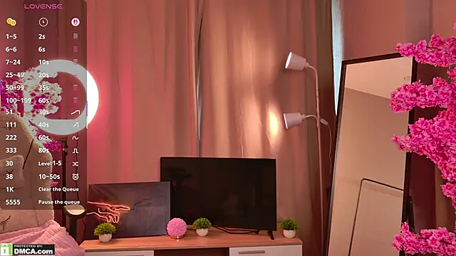 Snapshot of lil_monikaa chatting on 8, 3, 2026 lil monikaa online show from 8, 3, 2026