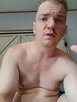 Snapshot of nymphcouple8395 chatting on 5, 6, 2026 nymphcouple8395 online show from 5, 6, 2026