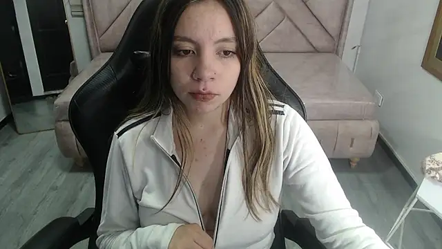 Snapshot of Eco_deluna_v chatting on 27, 2, 2026 Eco deluna v online show from 27, 2, 2026