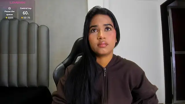 Snapshot of Shirleytaylor- chatting on 19, 2, 2026 Shirleytaylor- online show from 19, 2, 2026