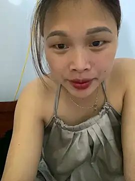 Snapshot of Emxinhka1 chatting on 3, 4, 2026 Emxinhka1 online show from 3, 4, 2026
