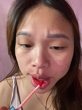 Snapshot of Emxinhka1 chatting on 19, 4, 2026 Emxinhka1 online show from 19, 4, 2026