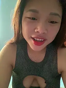 Snapshot of Emxinhka1 chatting on 21, 4, 2026 Emxinhka1 online show from 21, 4, 2026