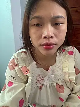 Snapshot of Emxinhka1 chatting on 23, 4, 2026 Emxinhka1 online show from 23, 4, 2026
