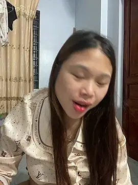 Snapshot of Emxinhka1 chatting on 24, 4, 2026 Emxinhka1 online show from 24, 4, 2026