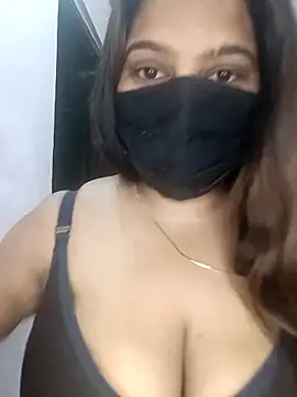 Aliya Hott online show from 26, 4, 2026