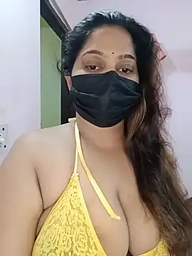 Snapshot of Aliya_Hott chatting on 26, 6, 2026 Aliya Hott online show from 26, 6, 2026