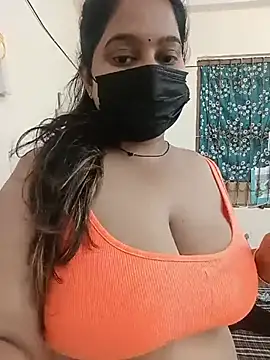 Snapshot of Aliya_Hott chatting on 18, 7, 2026 Aliya Hott online show from 18, 7, 2026