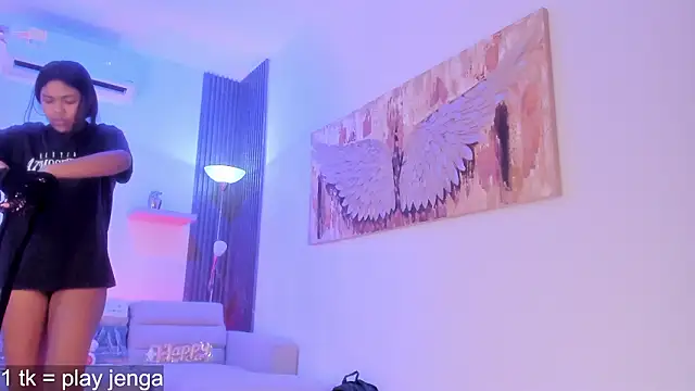 Snapshot of TAHIELA_ chatting on 12, 2, 2026 TAHIELA online show from 12, 2, 2026