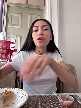 Bonny Eva online show from 12, 4, 2026