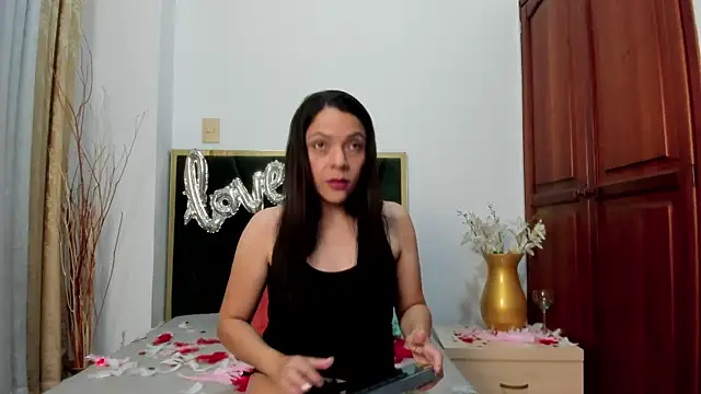 Snapshot of AnnaBroooks chatting on 15, 2, 2026 AnnaBroooks online show from 15, 2, 2026