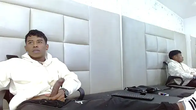 Snapshot of TonnyMarck chatting on 22, 2, 2026 TonnyMarck online show from 22, 2, 2026