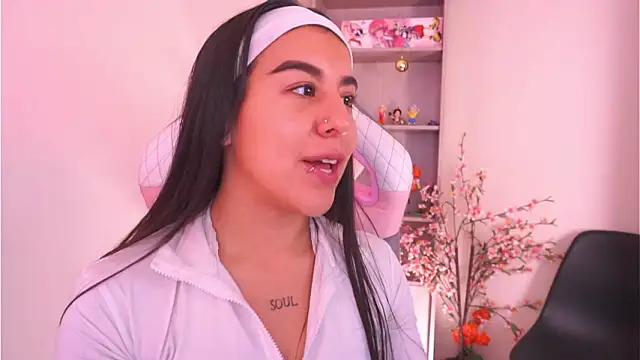 Snapshot of mavi_boo chatting on 3, 2, 2026 mavi boo online show from 3, 2, 2026