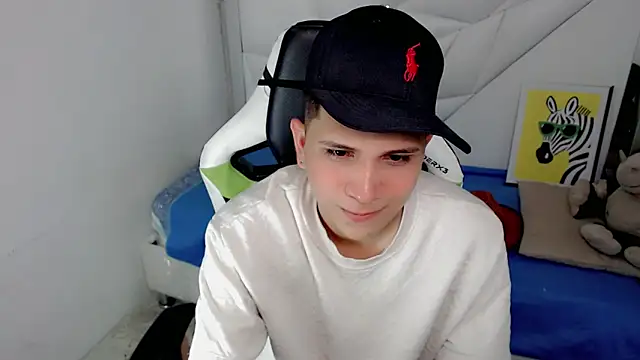 Snapshot of Black_diamondd_ chatting on 11, 2, 2026 Black diamondd online show from 11, 2, 2026