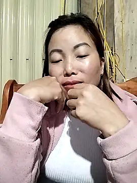 Ella-aa online show from 8, 3, 2026