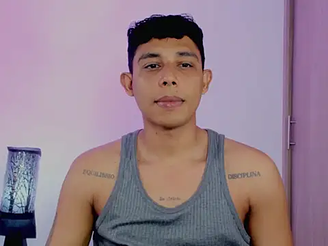 Snapshot of nilo2021 chatting on 21, 4, 2026 nilo2021 online show from 21, 4, 2026