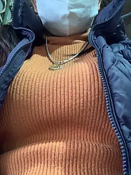 YANINA120 online show from 10, 2, 2026