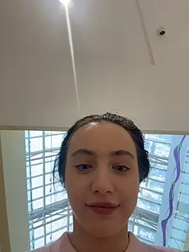 Snapshot of MiaTee chatting on 15, 2, 2026 MiaTee online show from 15, 2, 2026