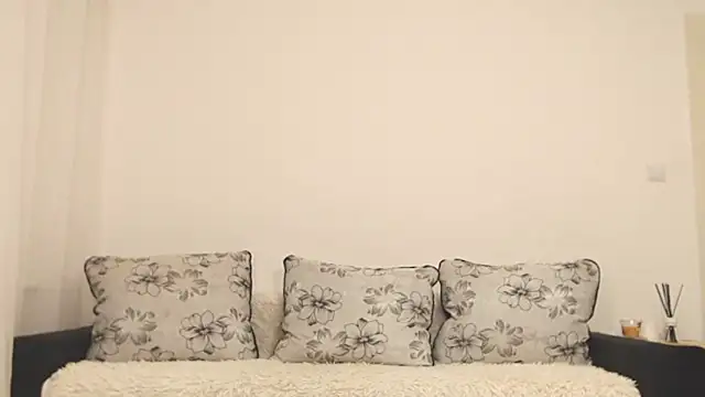 ladydiavolasquirt online show from 10, 1, 2025