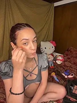 Snapshot of heluvsbabii chatting on 3, 5, 2026 heluvsbabii online show from 3, 5, 2026
