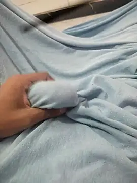 comesuabuceta online show from 8, 3, 2026