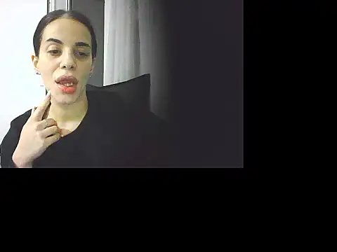 Snapshot of LuxxuryAnne chatting on 25, 2, 2026 LuxxuryAnne online show from 25, 2, 2026