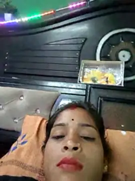 Snapshot of bhavna_pandit chatting on 12, 4, 2026 bhavna pandit online show from 12, 4, 2026