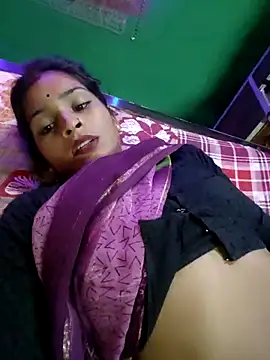 Snapshot of bhavna_pandit chatting on 13, 4, 2026 bhavna pandit online show from 13, 4, 2026