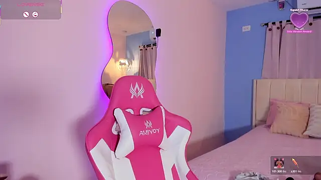 Snapshot of LOU_22_ chatting on 9, 2, 2026 LOU 22 online show from 9, 2, 2026