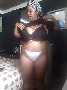 Snapshot of PrettyLisa26 chatting on 29, 4, 2026 PrettyLisa26 online show from 29, 4, 2026