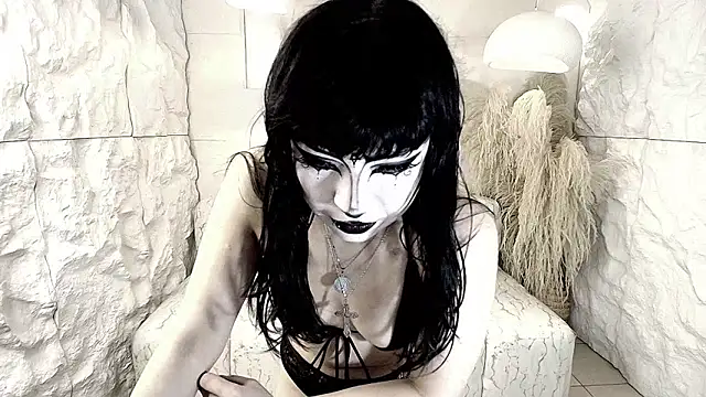 Snapshot of vampkitty_r chatting on 5, 2, 2026 vampkitty r online show from 5, 2, 2026