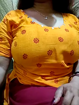 Snapshot of PARI51 chatting on 22, 4, 2026 PARI51 online show from 22, 4, 2026